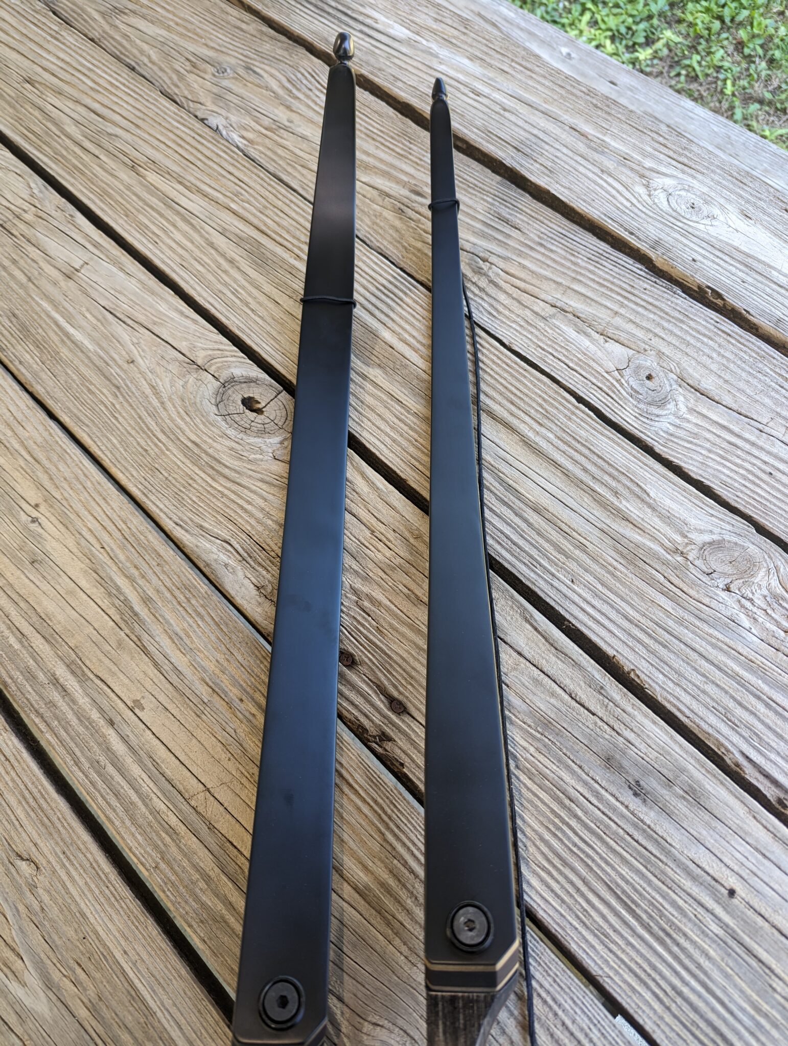 Model “Black Hunter Elite” Bow - LIMBS ONLY