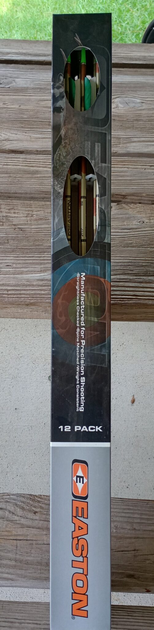 XX75 CAMO HUNTER 4 R/W FEATHERS 2117 - Image 4