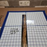 BLACK AND WHITE EBONY RISER BLOCK