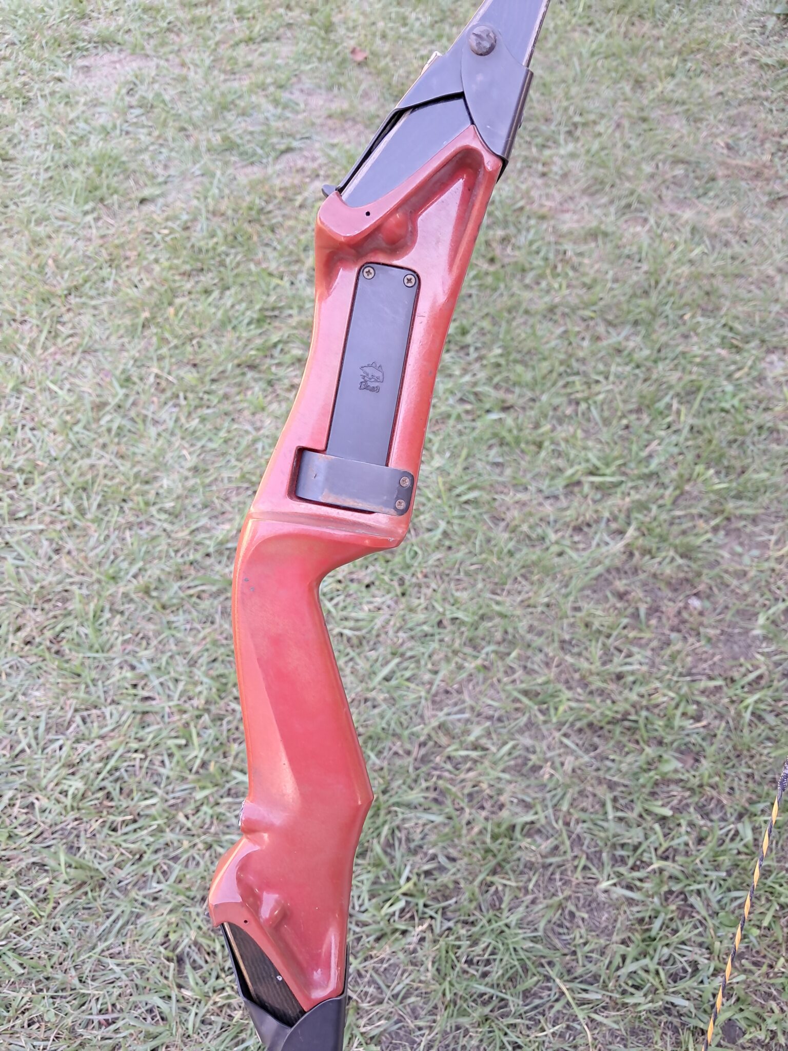 Bear Recurve 50#@28 RRB2752