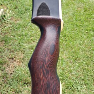 Vantage Longbow LH 63#@28 LLB3000