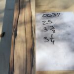 Black And White Ebony riser Block BW37