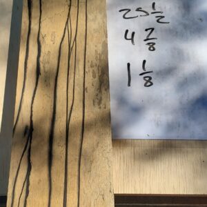 Black And White Ebony Riser Block BW40