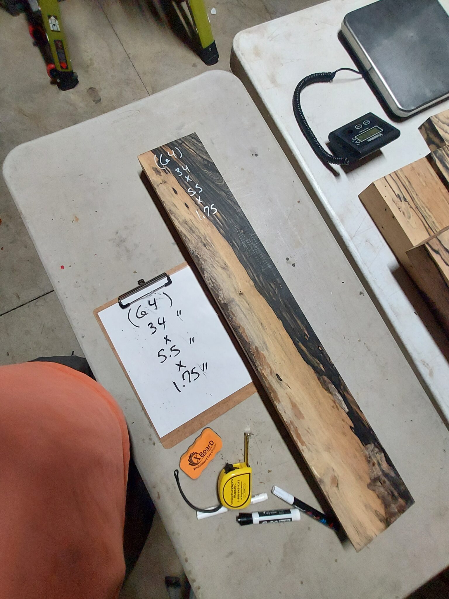 Black and White Ebony Riser Block BW64 - Image 3