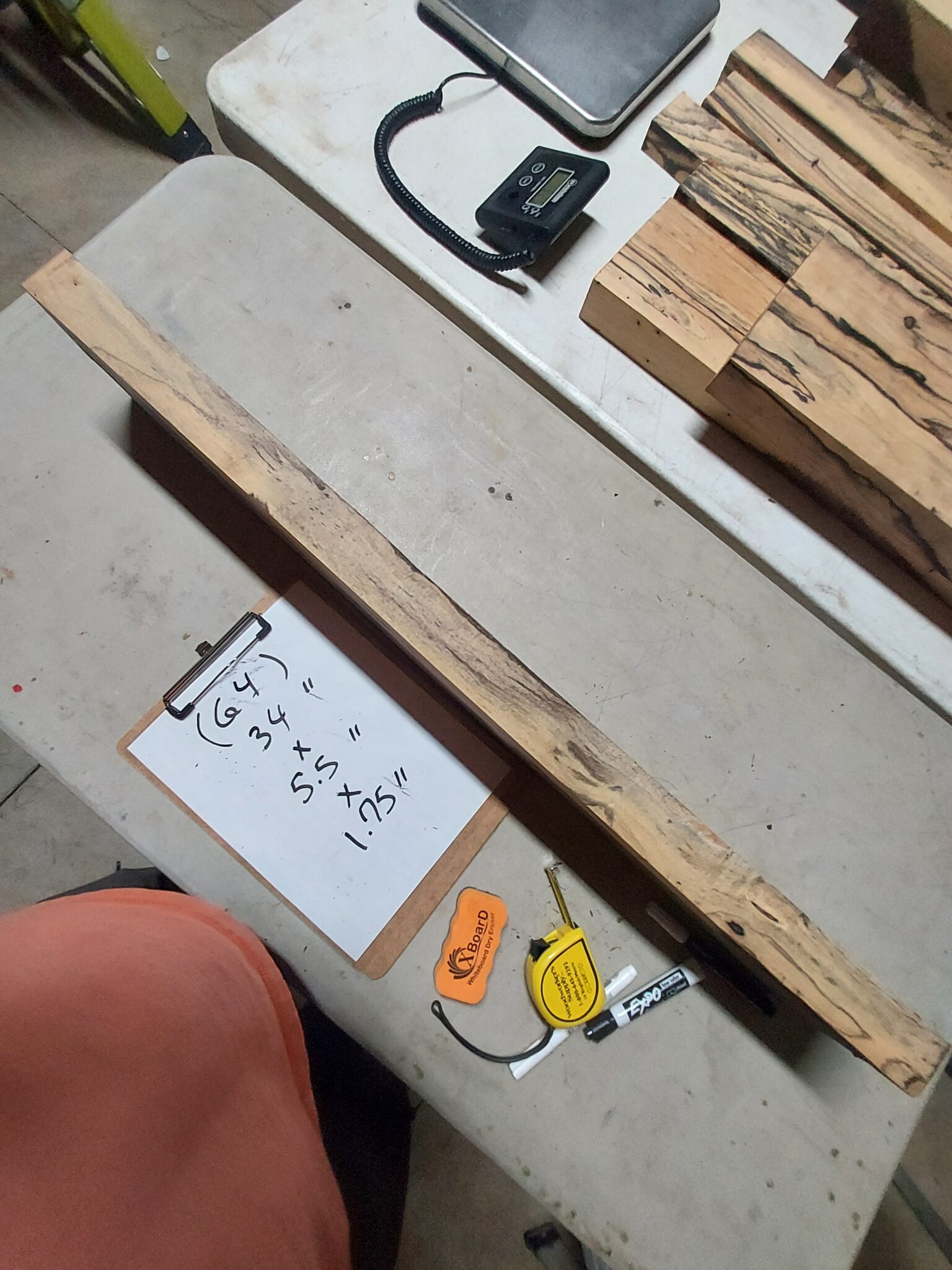 Black and White Ebony Riser Block BW64 - Image 2