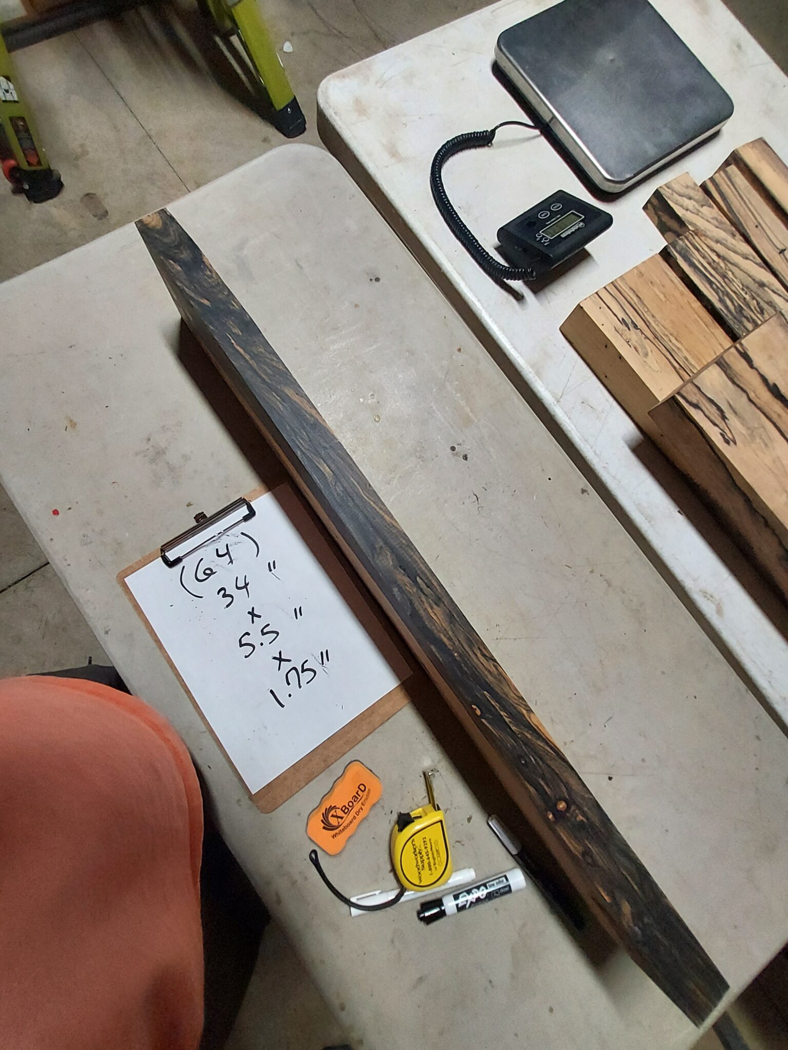 Black and White Ebony Riser Block BW64 - Image 4