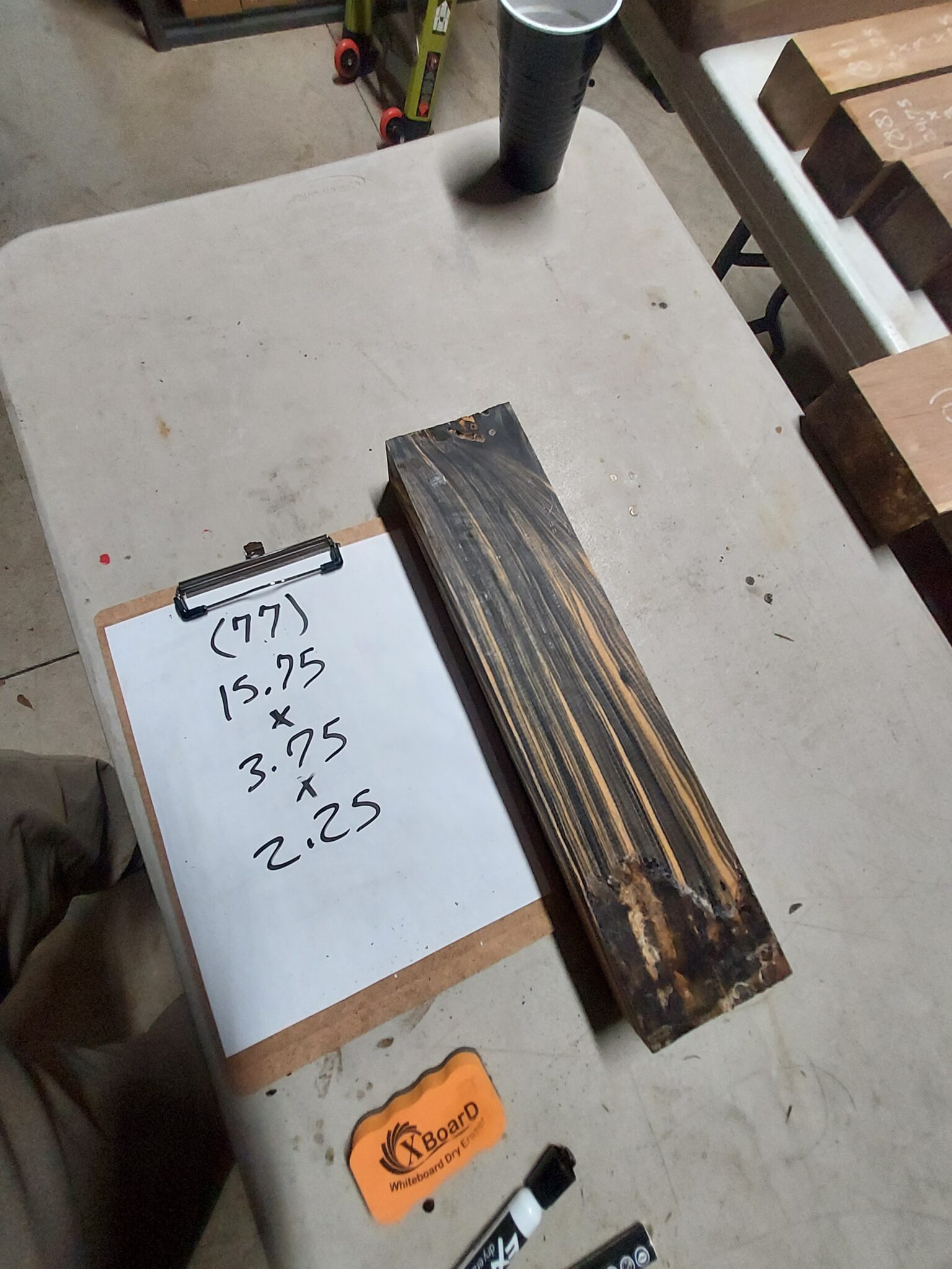 Black and white Ebony Riser Block BW77 - Image 3