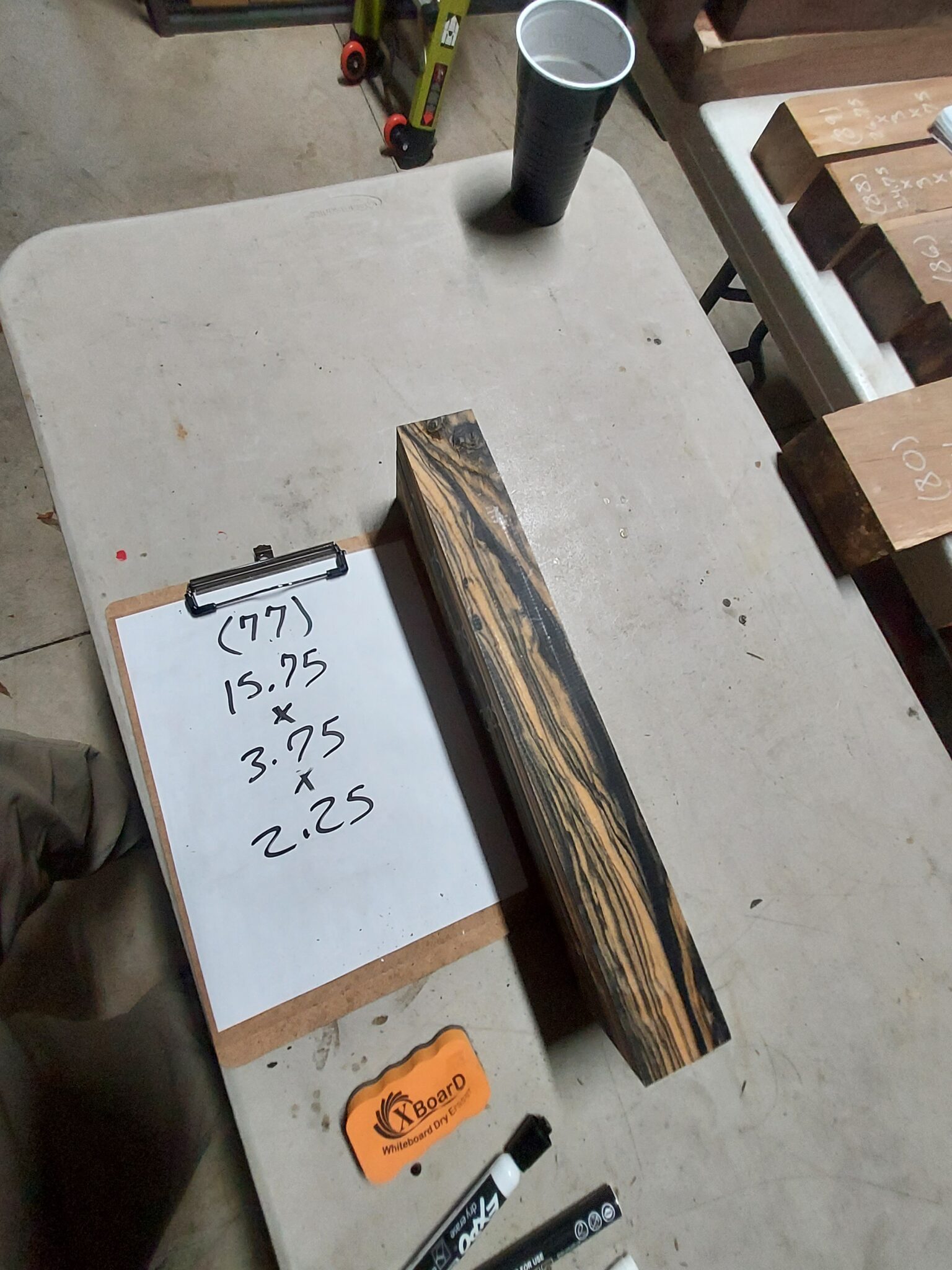 Black and white Ebony Riser Block BW77 - Image 4