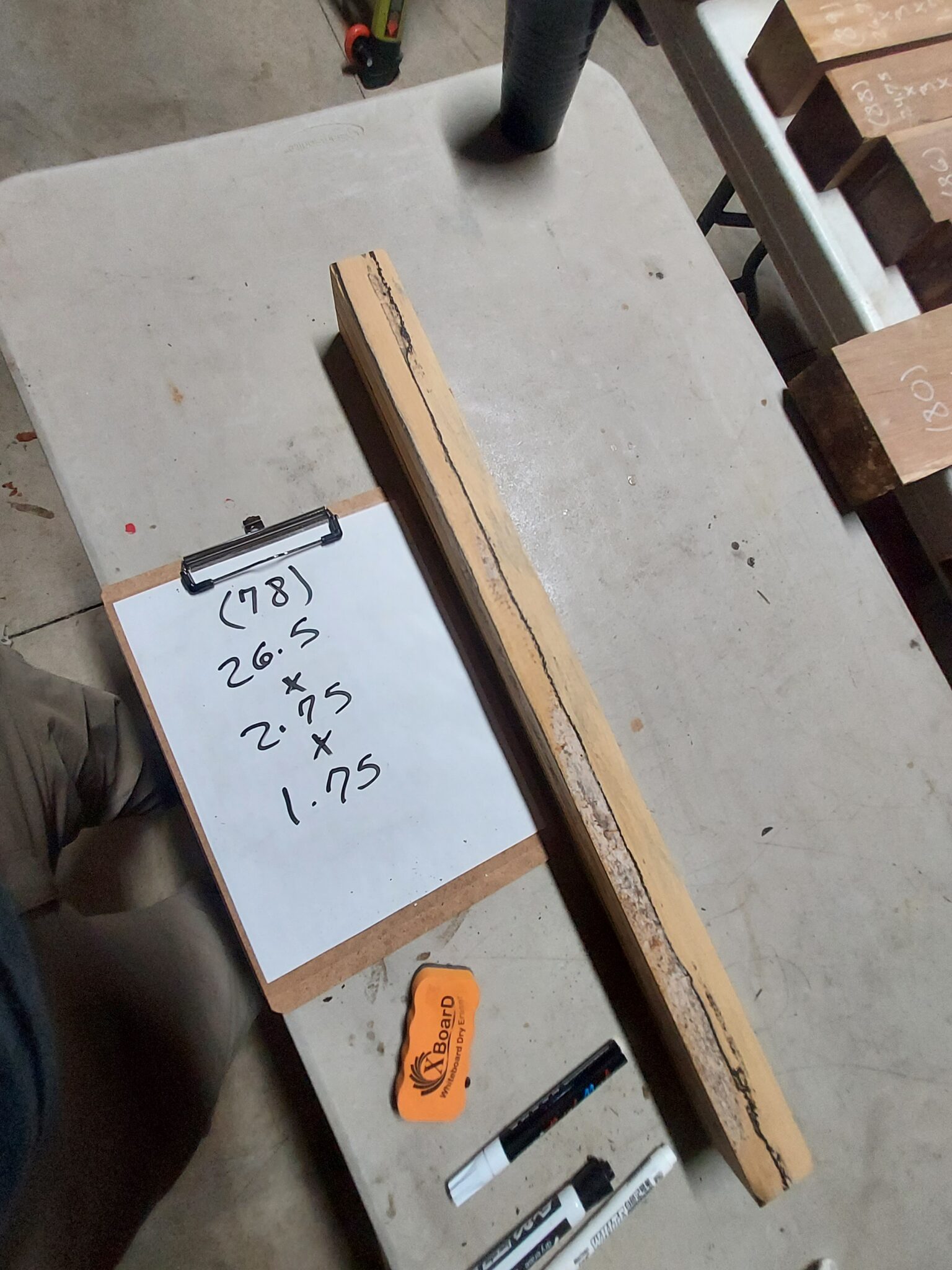 Black and White Ebony riser Block BW78 - Image 2