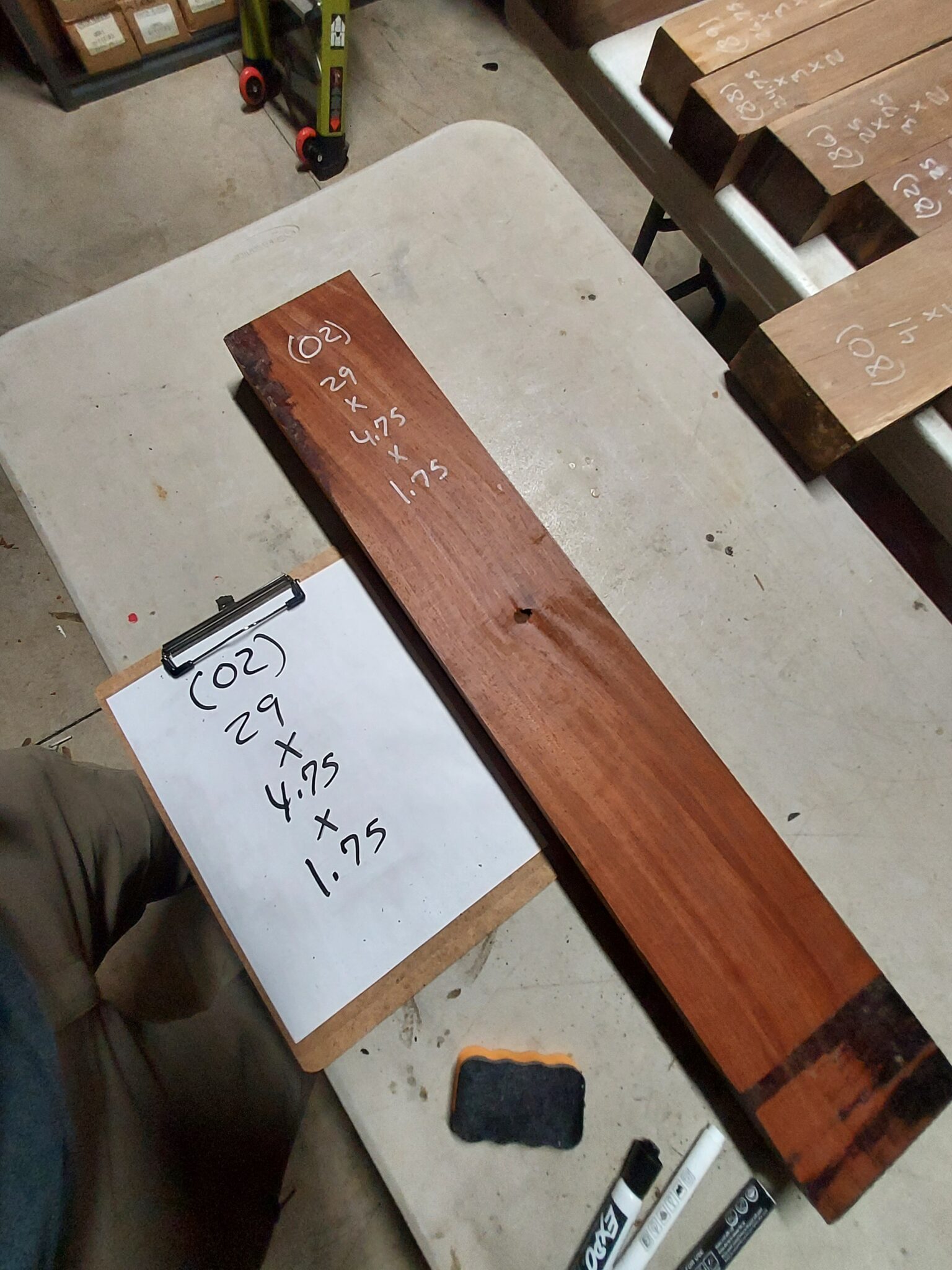 Borneo Rosewood Riser Block BR02