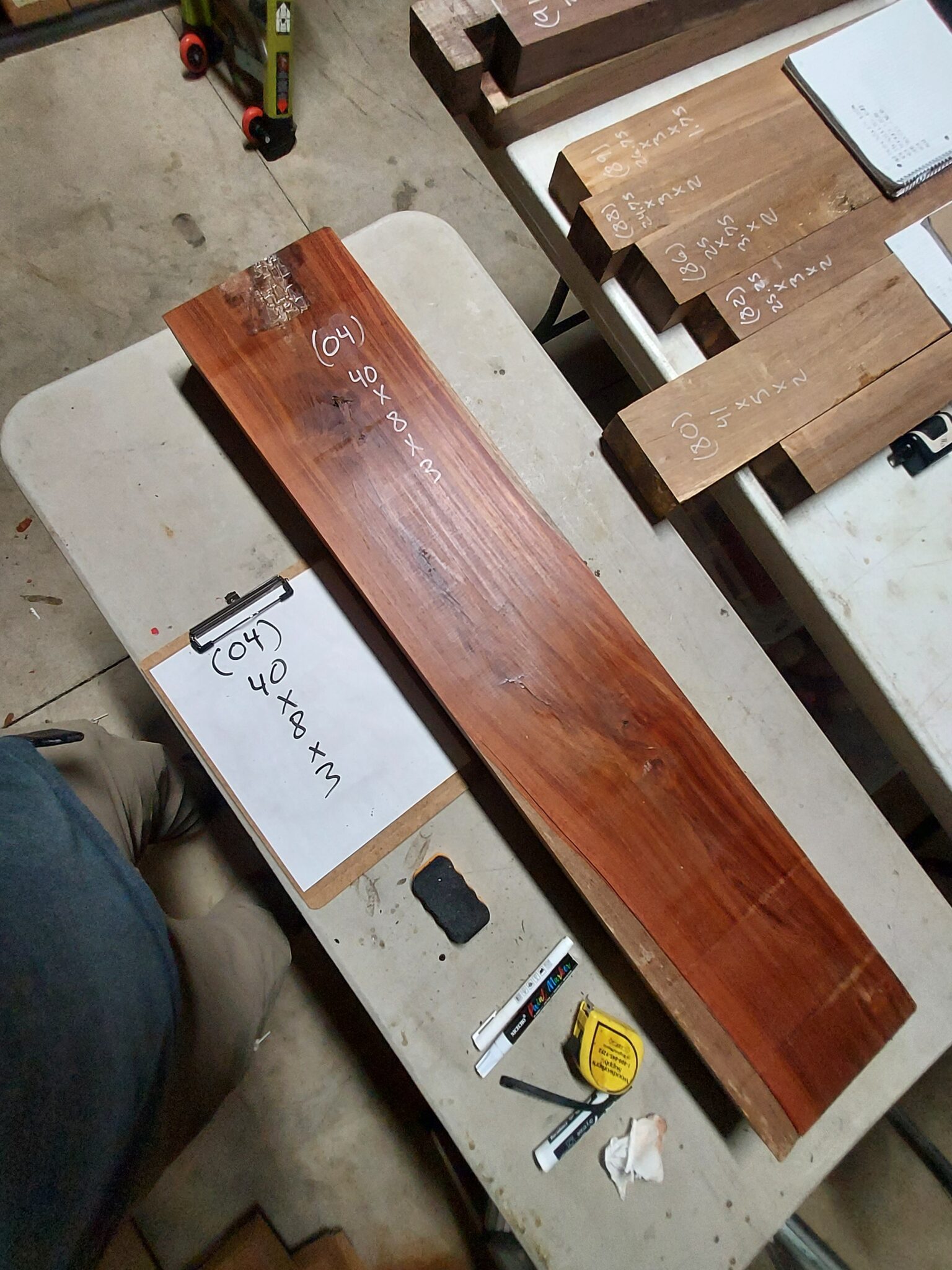 Borneo Rosewood Riser Block BR04